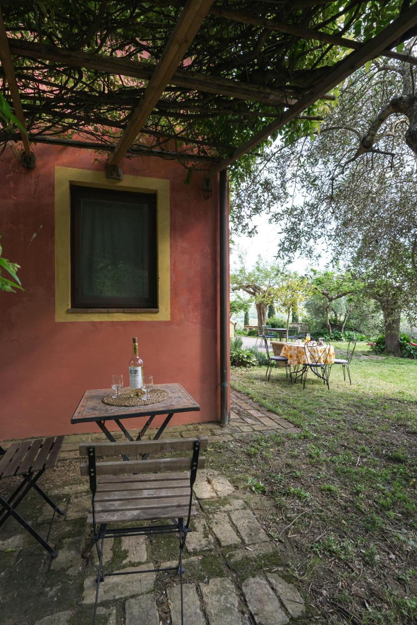 Agriturismo La Ca'Solare Palaia Zewnętrze zdjęcie